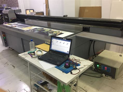 高精度UV平板数码喷绘机 YS2407-GN - 深圳市一山数码科技有限公司