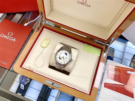 高仿男表哪能买到？ROLEX官网新款男表图片 广州站西钟表城手表批发 - 七七奢侈品