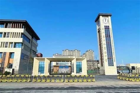 2020年河南省郑州市惠济区人民医院人才引进公告-郑州事业单位招聘网.