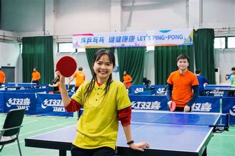 “乒乒乓乓” 中外大学生小球会友迎全运 - 封面新闻