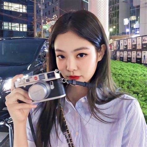 Jennie图片