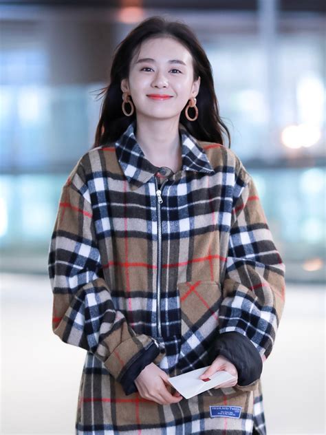 小郑小郑颜值超正图片 小郑小郑颜值超正图片