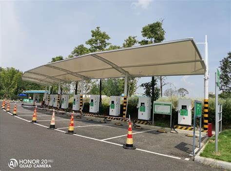 新增充电桩56个！绿海家园小区5个车棚完成升级改造_北京日报网