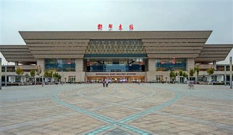 河南这座“超强”火车站,6小时可直达香港,一票通往全国省会|枢纽|火车站|郑州_新浪新闻
