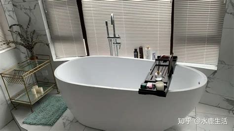 家里浴缸不能少，泡个美美花瓣澡——15款浴缸实例总有属于你的菜-家居快讯-北京房天下家居装修