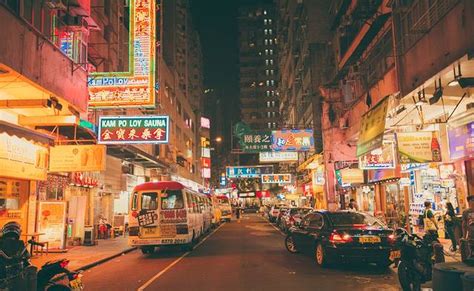 香江漫记③丨庙街：一条“平民街”浓缩了香港开埠史_手机新浪网