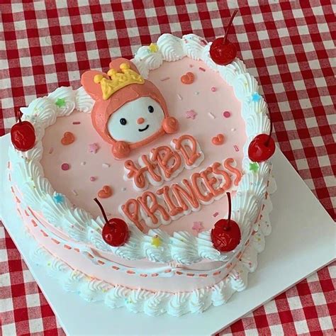 生日蛋糕甜美女生头像