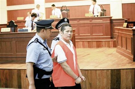 公安县一农民10年杀害9人 庭审时称“犯了国法”_湖北频道_凤凰网