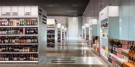 大型酒类超市设计，Jané酒类商店设计_万维商业空间设计