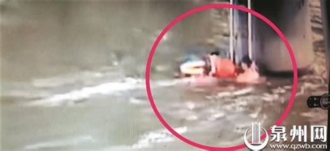 泉州：男子江中游泳体力不支 两名勇士接力救人 - 城事要闻 - 东南网泉州频道