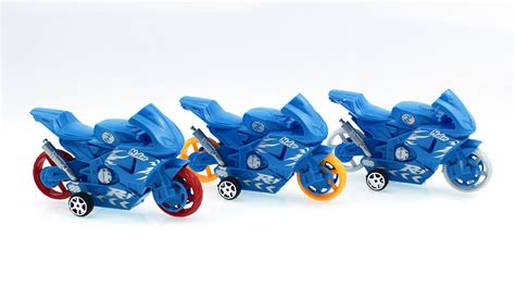 低价现货 仿真回力摩托车 酷炫摩托车 塑料回力小玩具 太子摩托-阿里巴巴