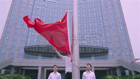 江南大学举行庆祝中华人民共和国成立73周年升旗仪式-江南大学新闻网