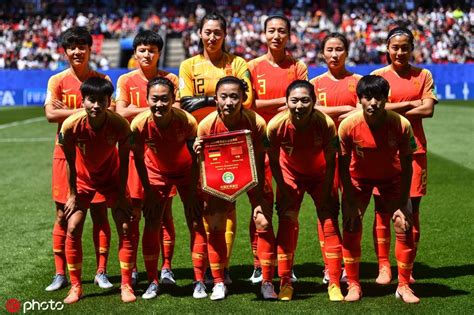 第一届女足世界杯回顾 中国女足止步八强 - 风暴体育