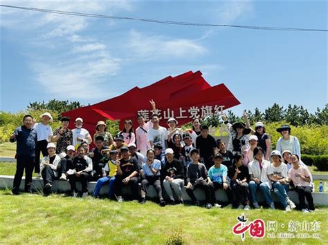 青岛即墨区举行“全民国防教育月”首场活动