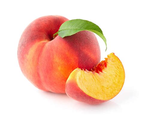 新鲜桃子图片-有叶子的新鲜的桃子素材-高清图片-摄影照片-寻图免费打包下载