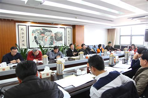12月3日下午，市国资委主任李桂顺一行来产控集团，就集团2015年工作情况及2016年工作安排作专题调研。