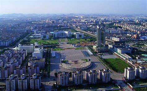番禺大道将“加盖”建“万博公园”建中国第一条高线公园