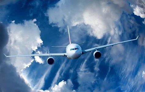 为什么飞机穿越云层时很颠簸-百度经验