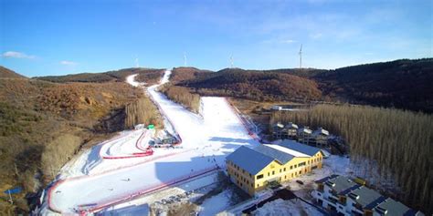 新浪杯高山滑雪公开赛降临齐齐哈尔 碾子山站报名_手机新浪网