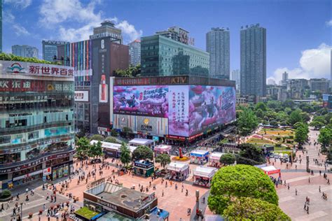 重庆最大规模的好吃街落地观音桥__凤凰网