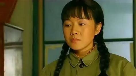 闫妮在《武林外传》之前从没演过喜剧，凭导演8个字，演活佟湘玉_凤凰网视频_凤凰网