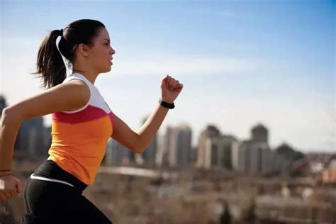 坚持慢跑可以减肥吗 慢跑减肥注意事项有哪些