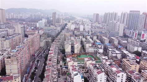 信阳日报-信阳-30年，“立”起一个绿色发展的城市样本——信阳茶文化节“三十而立”特别报道（下）