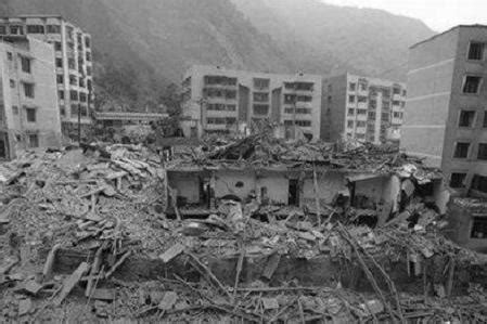 世界上十次超级大地震，陕西大地震伤亡最惨重(2)_巴拉排行榜