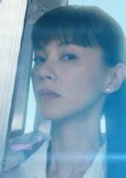 宝生舞,1977年出生于大阪，主演过日剧《庶务二课》，电影《天堂的金币》、《阴阳师》、《富江》等，被筱山纪信喻为“日本最美丽少女”。