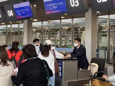“五一”假期机票预订量暴涨 部分热门目的地航班已售罄-大河新闻
