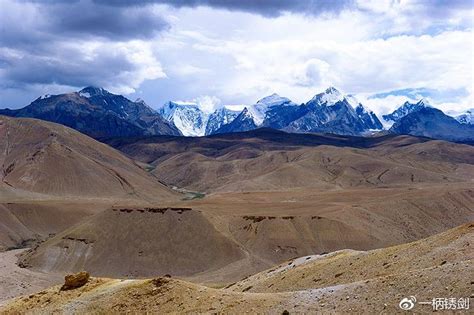 风光壮美的中国尼泊尔普兰边境，一河之隔却犹如两处天地！|普兰|尼泊尔|口岸_新浪新闻