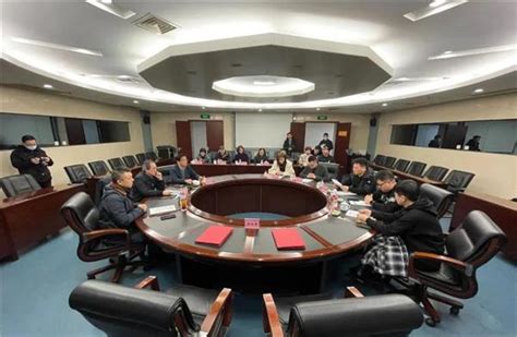 重庆广电集团（总台）与人人视频签订战略合作框架协议 携手开拓视频流媒体产业_互联网_艾瑞网