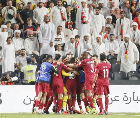 卡塔尔国家队防守反击明智，借主场优势顺利出线？球迷：不可小视_东道主_世界杯_球员