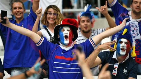 France-Suisse : les supporters sont nombreux à Lille pour assister au match