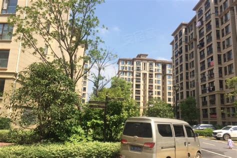 当代国际花园法拍房小户型出售（已售） - 二手房网 - 得意生活-武汉生活消费社区
