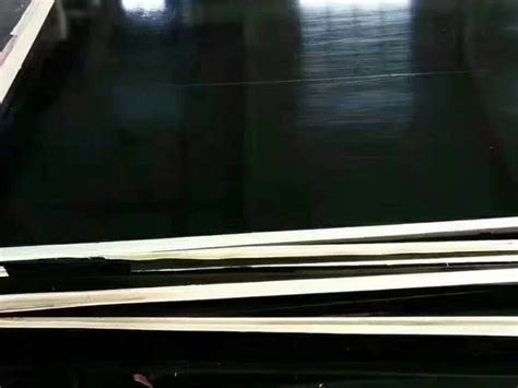 新型建筑模板_山东建筑模板厂家_厂家直销建筑模板-潍坊层峰木业有限公司