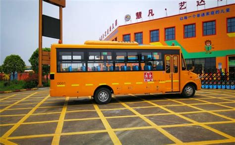 供应东风超龙牌56座小学生校车(国六标准)-TG工业网