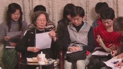 不辞辛劳！91岁的叶先生依旧为中国诗词奔走_凤凰网视频_凤凰网
