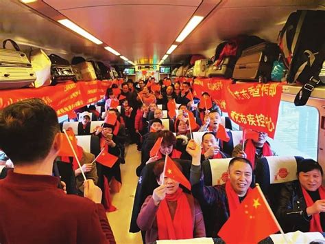 全国首趟春运高铁务工专列开行，“免费”送500多名川籍务工者返乡