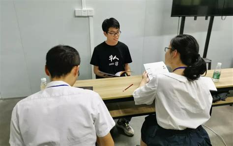 智能制造学院学子赴青岛海泰科模具有限公司参观面试