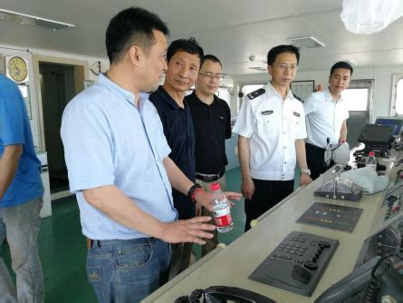 省渔业安全生产监管专班检查组调研温州渔船安全工作
