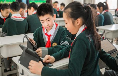 全面推进教育数字化 助力金水“双减”显实效-河南省教育信息化协会