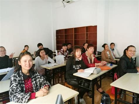 河南新华电脑学院-郑州电脑学校-计算机培训学校-郑州新华电脑学院