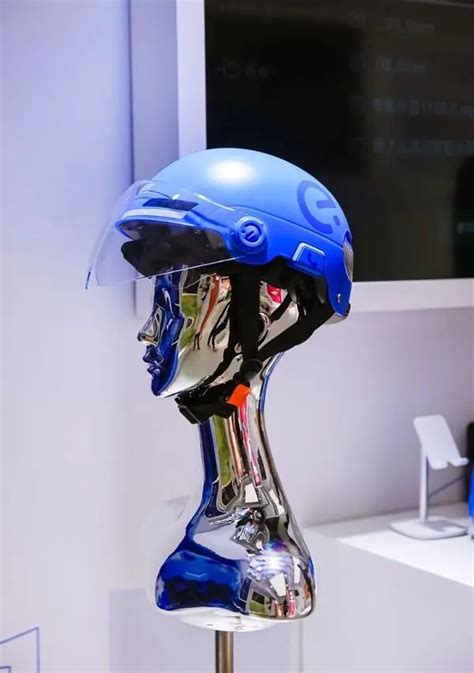 饿了么推出新款智能头盔：能实现iPhone 14同款车祸检测-简易百科