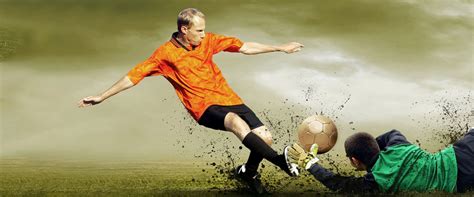 《校园足球》推荐阅读：水平三足球——脚背正面射门教学方法
