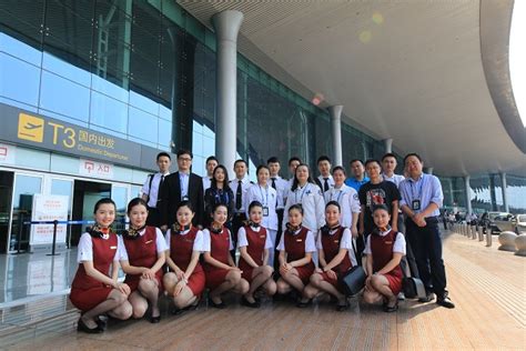 国航重庆红岩班组携手重庆机场集团班组共建交流 - 民用航空网
