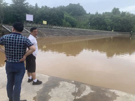 芦山县水利局检查沫东水库和苗溪水库安全运行情况-北纬网（雅安新闻网）