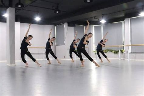 舞蹈艺考古典舞考什么 古典舞艺考剧目推荐，想知道这些就跟着舞研一起来看看吧！_2023舞蹈艺考最新资讯-舞蹈艺考培训就在舞研艺考！