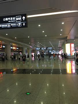 旅客再晚也有热饮热食，杭州东站上新“夜服务”-浙江工人日报网