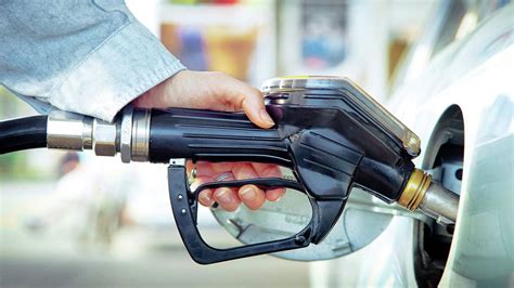 俄副总理：国际市场原油价格上涨至俄罗斯汽油价格上涨 - 2018年6月3日, 俄罗斯卫星通讯社
